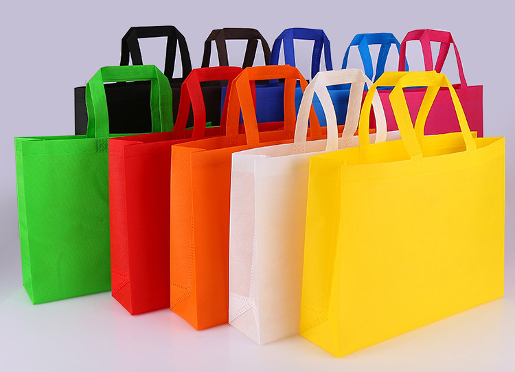 Custom non-woven shopping bag design 4